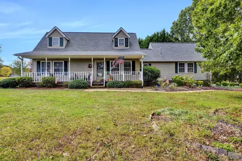 131 Robert Daniel Pl, Lyman, SC 29365