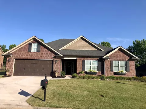 904 W Frank Bush Ave, Inman, SC 29349