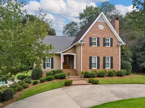 203 Fernbrook Cir, Spartanburg, SC 29307