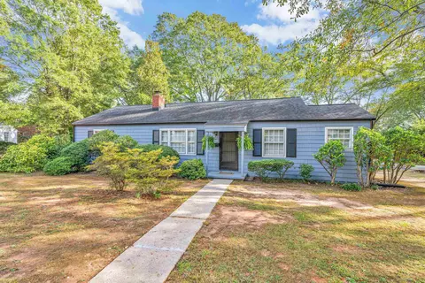 555 Lucerne Dr, Spartanburg, SC 29302