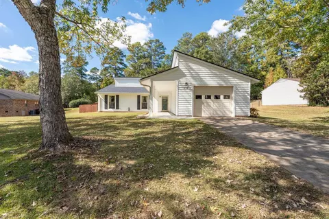 118 Elderberry Dr, Spartanburg, SC 29307