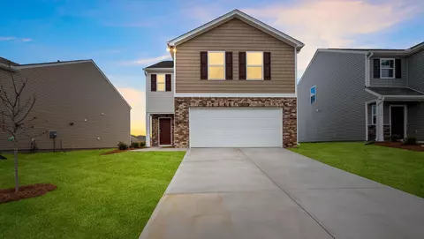 1368 Saddle Ct, Roebuck, SC 29376