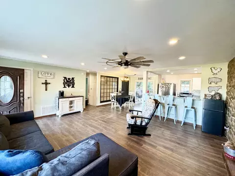 1005 Antioch Rd, Easley, SC 29640 photo 4