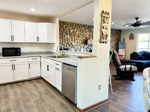1005 Antioch Rd, Easley, SC 29640 photo 8