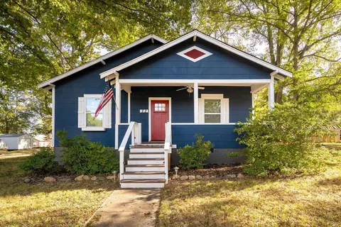 22 3rd St, Inman, SC 29349
