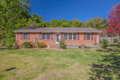 166 Old Petrie Rd, Spartanburg, SC 29302