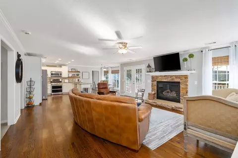 281 Byars St, Greer, SC 29651 photo 7