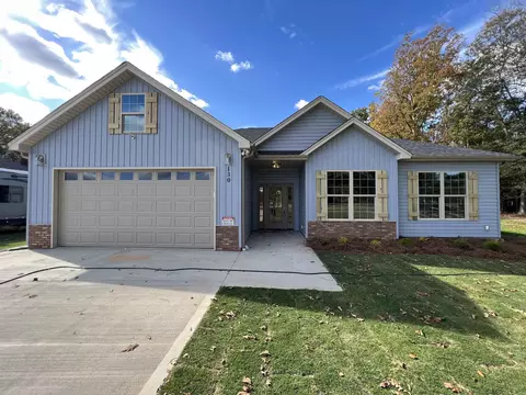 130 Barth Rd, Campobello, SC 29322