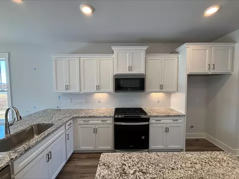 904 Diane Ln, Moore, SC 29369 photo 9