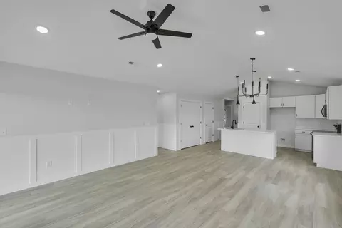 142 Lowe Rd, Chesnee, SC 29323 photo 3