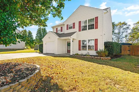 117 Flint Ln, Greer, SC 29651