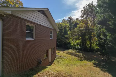 36 Second St, Tryon, NC 28782 photo 28