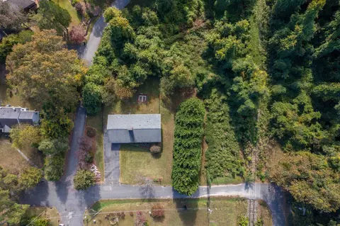 36 Second St, Tryon, NC 28782 photo 34
