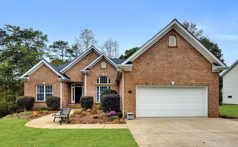 608 Scenic Oak Dr, Moore, SC 29369