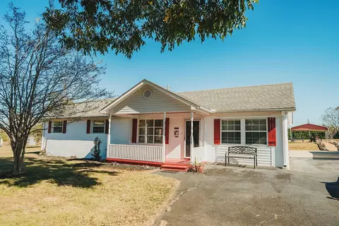 1727 John Dodd Rd, Wellford, SC 29385