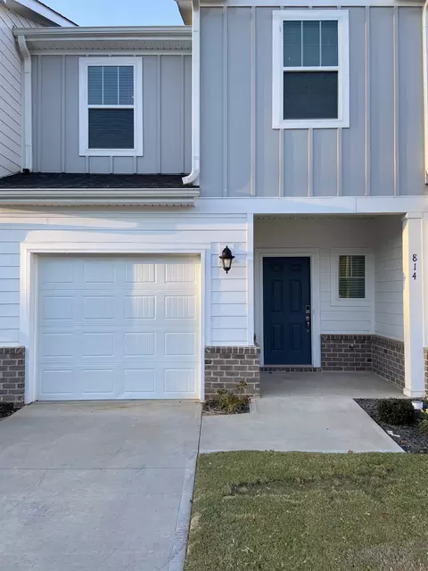 814 Thread Way, Greer, SC 29651 photo 1