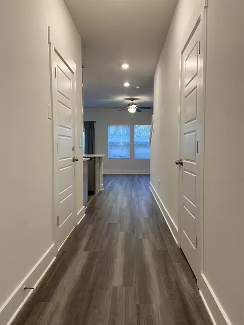 814 Thread Way, Greer, SC 29651 photo 2