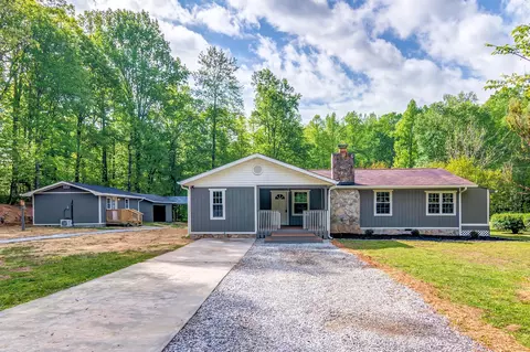 159 Country Creek Dr, Pickens, SC 29671