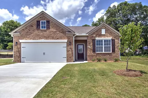 521 Gammon Ln, Fountain Inn, SC 29644