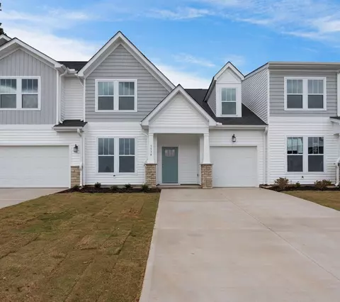 1534 Shallons Ct, Spartanburg, SC 29301