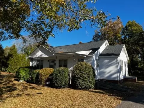 261 California Ave, Spartanburg, SC 29303