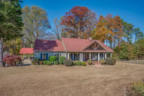260 Williams Dr, Campobello, SC 29322