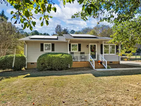 475 Briarwood Dr, Pacolet, SC 29372