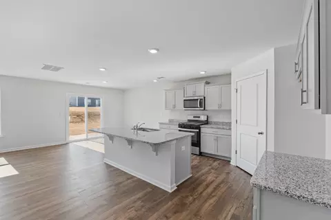 Kitchen - 3620 Shadow Pine Dr, Moore, SC 29369 photo 1 of 4