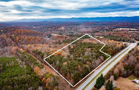 25 North Hwy, Travelers Rest, SC 29690