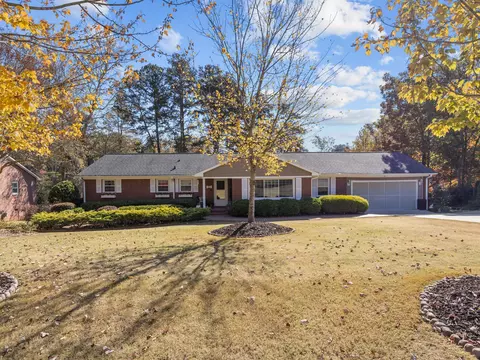 162 Gordon Dr, Spartanburg, SC 29301