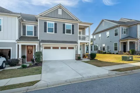 8 Tatum Ln, Greer, SC 29650
