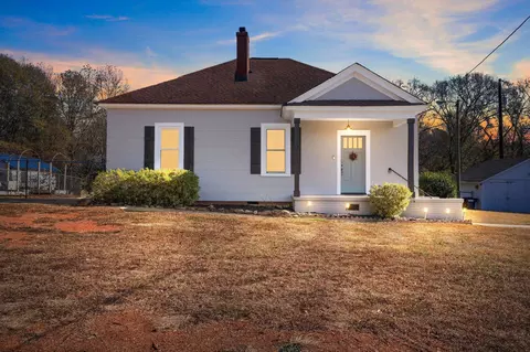 565 Tucapau Rd, Startex, SC 29377