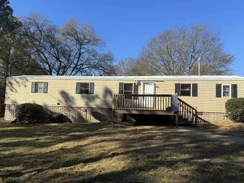 1404 Bud Arthur Bridge Rd, Cowpens, SC 29330