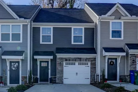 479 Triple Crown Way, Spartanburg, SC 29301