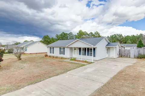 114 Plumcreek Ln, Enoree, SC 29335