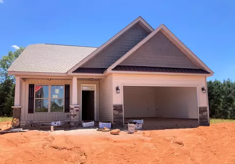 593 Woodcot Dr, Woodruff, SC 29388