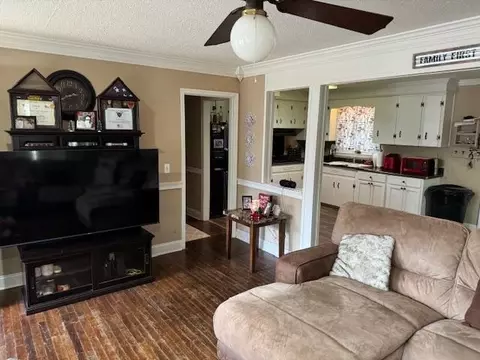 308 Catawba St, Union, SC 29379 photo 9