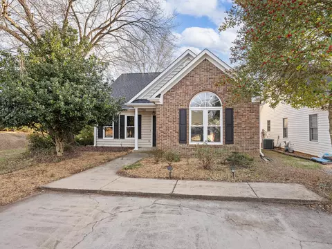 201 Ashton Dr, Moore, SC 29369 photo 2