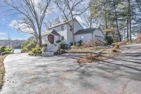 20 Dodd Ln, Inman, SC 29349
