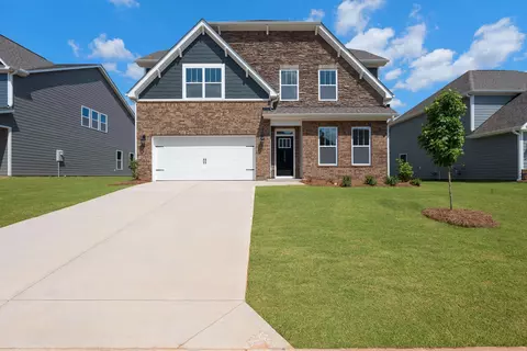 5652 Wellsley Dr, Boiling Springs, SC 29316