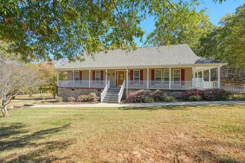 245 Gaston Dr, Reidville, SC 29375