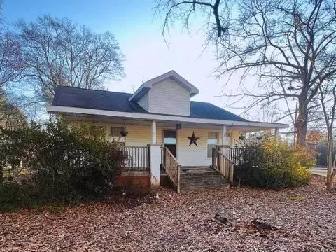 313 S Georgia Ave, Chesnee, SC 29323