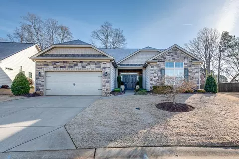 445 Evening Mist Ct, Duncan, SC 29334