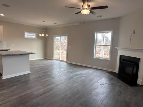 2006 Silverwalk Ct, Duncan, SC 29334 photo 3
