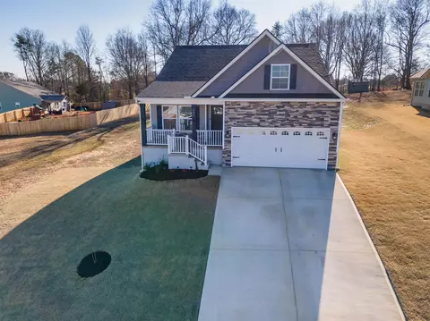 505 Fairlead Ln, Chesnee, SC 29323