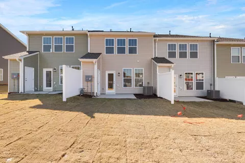 1528 Rivermeade Dr, Moore, SC 29369 photo 4