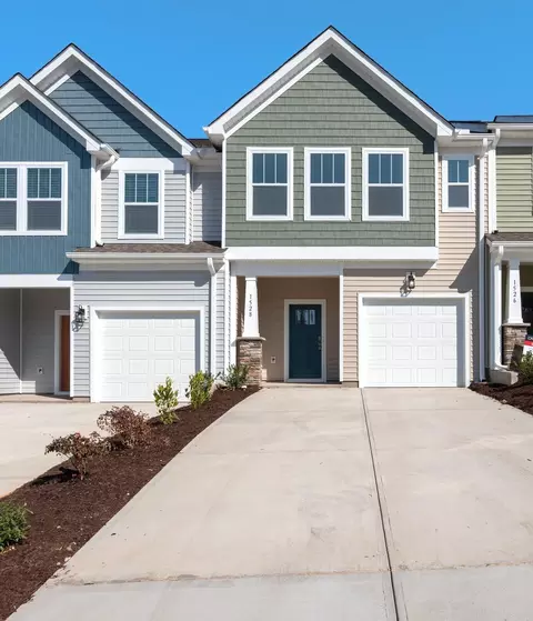 1528 Rivermeade Dr, Moore, SC 29369