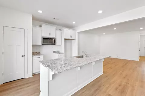 1528 Rivermeade Dr, Moore, SC 29369 photo 8