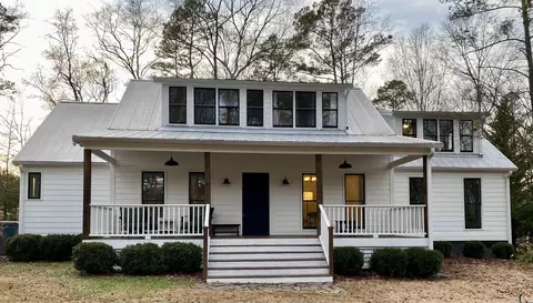 401 Tracy Trl, Greer, SC 29651