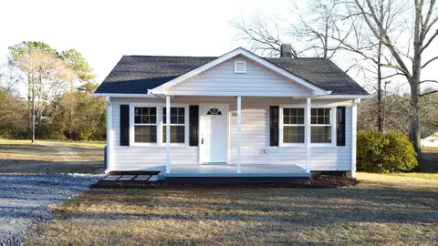 1911 Cannons Campground Rd, Spartanburg, SC 29307